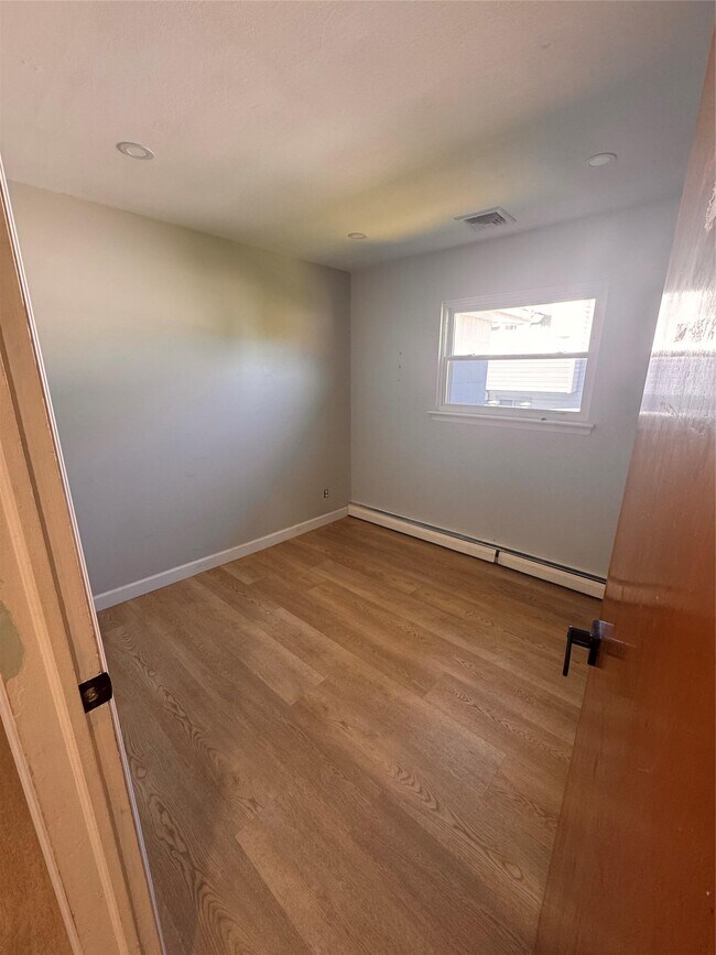 Photo - 239 Lake Ave