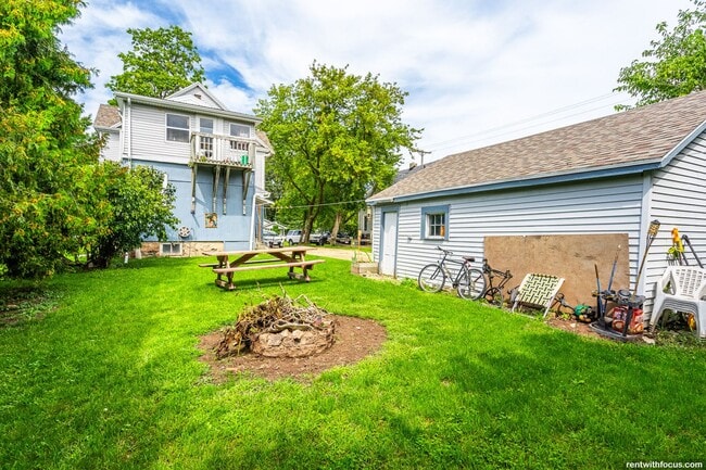 Photo - 135 Broad St Unit 135