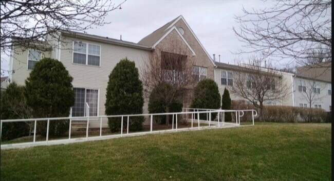 Photo - 37 Parkside Ct Unit 37 Parkside Ct Wayne