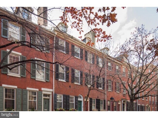 Building Photo - 526 Spruce St Unit 2R Rental
