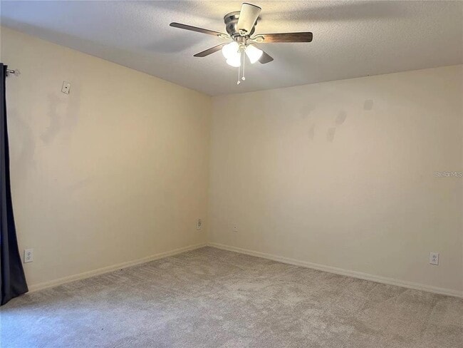 Photo - 7232 Seedpod Loop