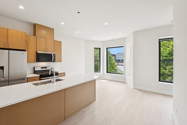 Photo - 3641 N Wilton Ave Unit 3