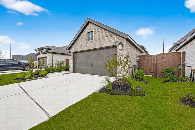 Photo - 407 Big Pne Trl