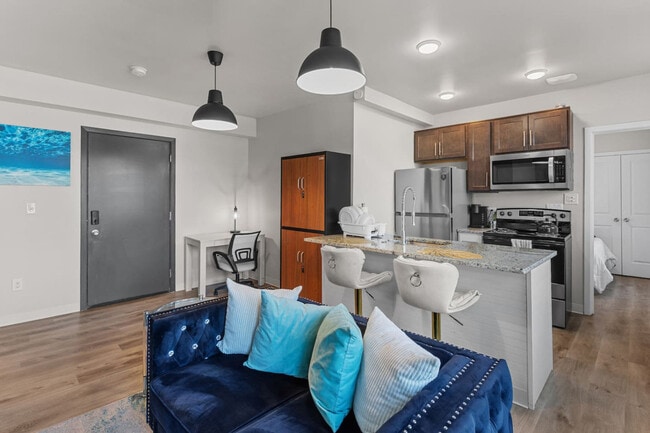 Photo - 1800 W Bethune St Unit ID1228665P