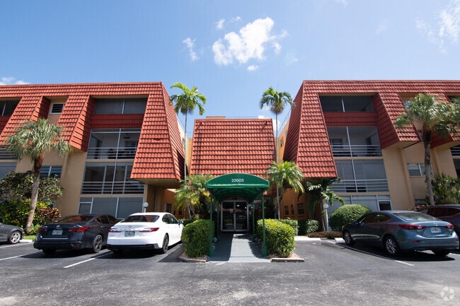 Building Photo - 22605 SW 66th Ave Rental