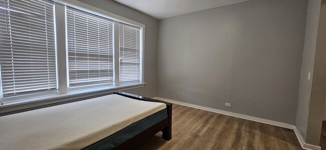 Photo - 3966 W Grand Ave Unit 2R