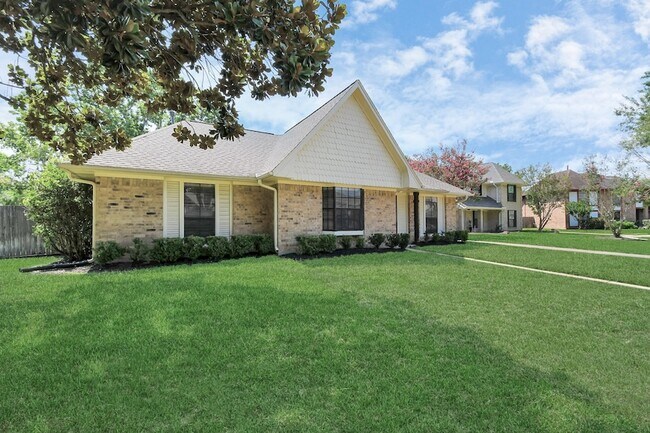 Building Photo - 2514 Trailside Ct