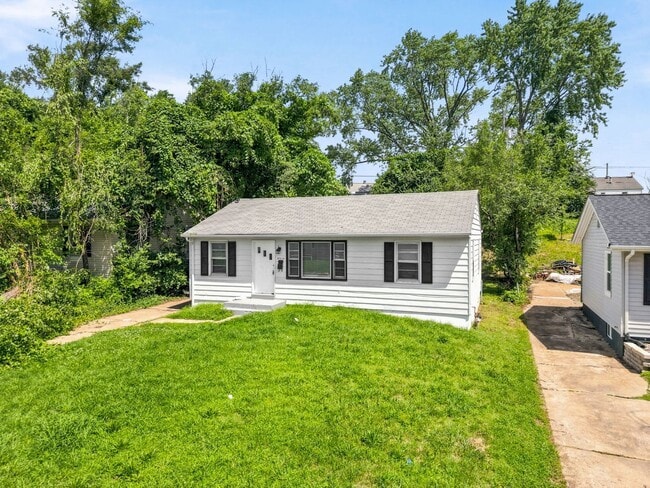Photo - 8515 Jenny Dr