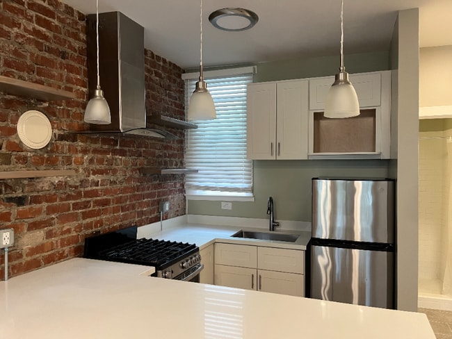 Photo - 525 Hyde St Unit 11