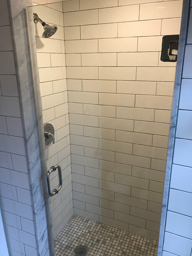 Photo - 158 Holland St Unit 1