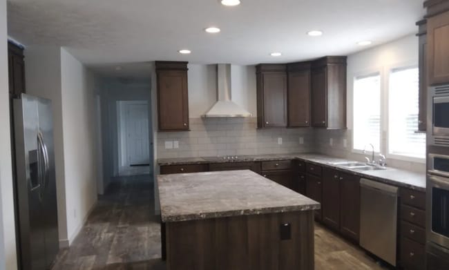 Building Photo - 57058 S Millstone Pond Blvd