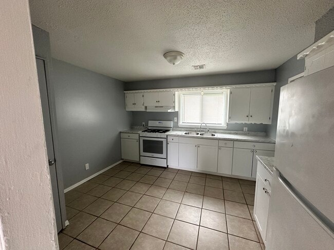 Photo - 1528 SE 47th Pl