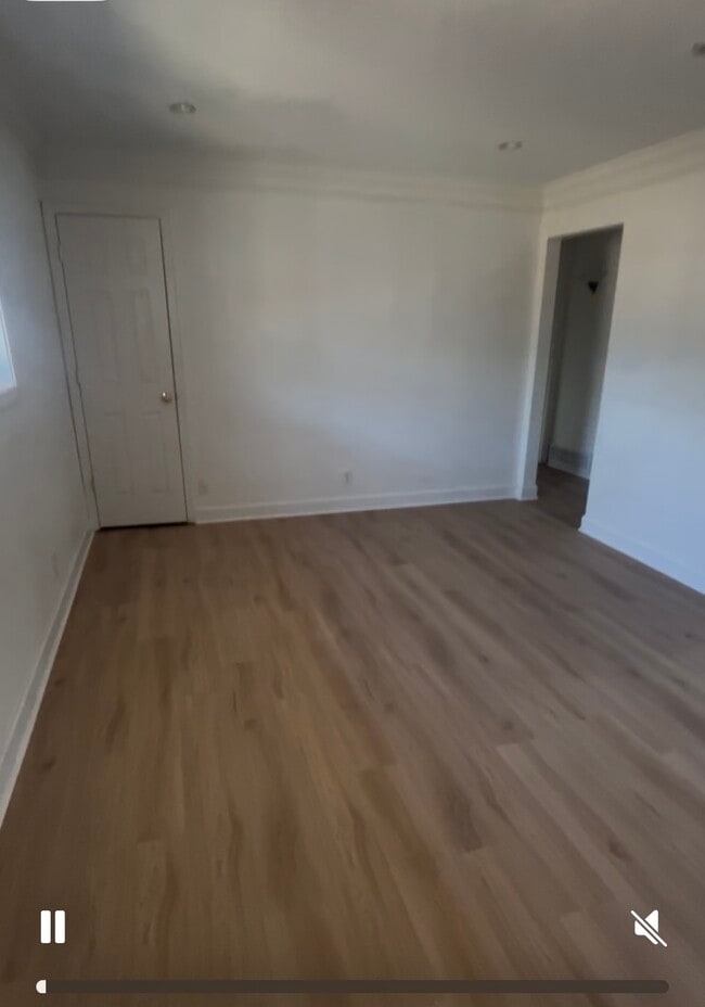 Photo - 315 Hilderbrand Dr Unit C3