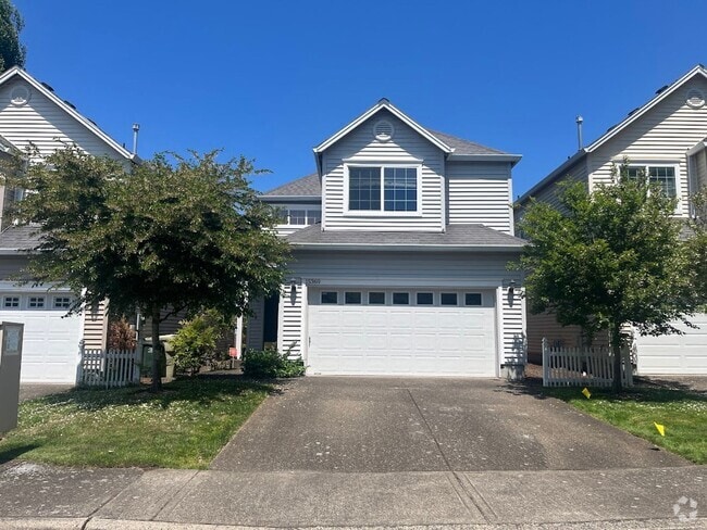 Building Photo - Lovely Traditional 3 BD* 2.5 BA* Cottage H... Rental