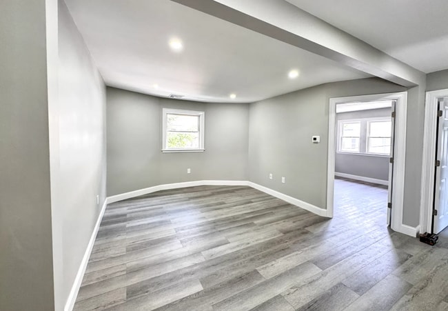 Photo - 5 Harris Rd Unit 2