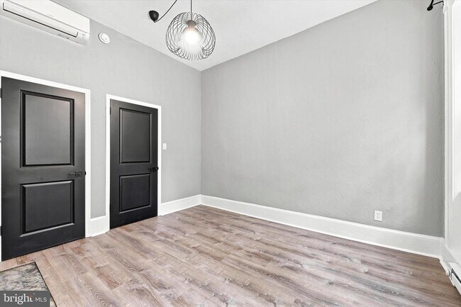 520 Spruce St Unit RESIDENCE 1
