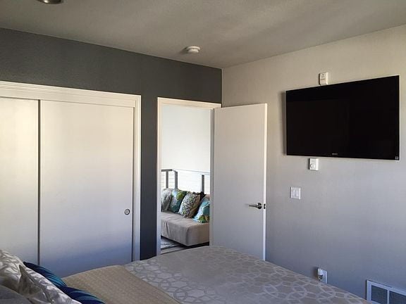 Photo - "Chic 1-Bedroom Retreat in Palo Alto with ...