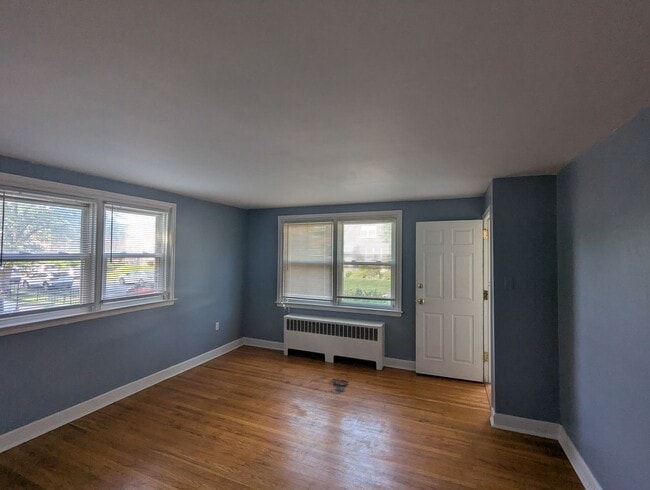Building Photo - 3242 Guilford St Unit 1