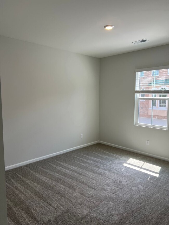 Photo - 40 Hidden Pointe Dr