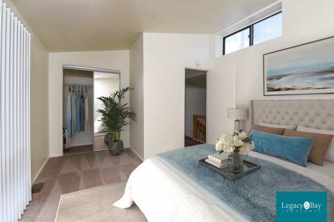 Legacy Bay Townhomes