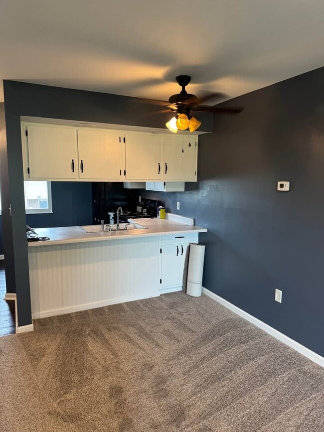 Bar/Dining Room