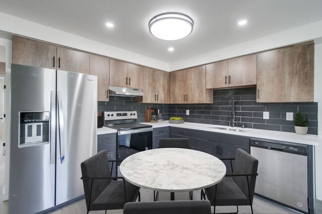 Photo - Le Jaime- Newly Renovated Living in the Heart of Clairemont