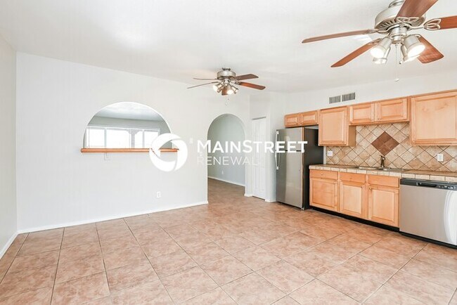 Photo - 3 Bedroom Pet-Friendly Home in Tucson, AZ with Main Street Renewal