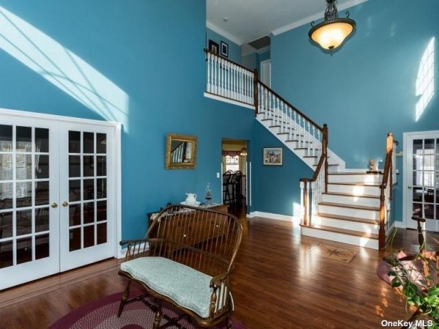Photo - 6 bedroom in Centerport NY 11721