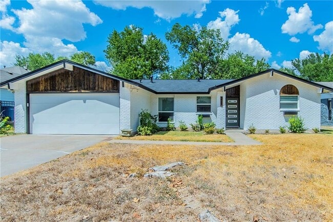 Photo - 5702 Whitebrook Dr Casa