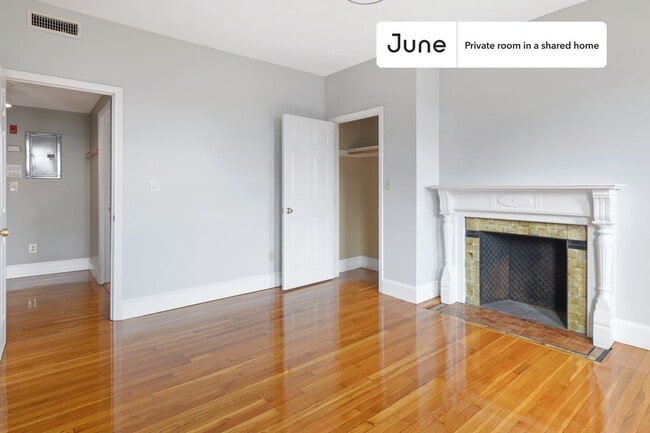 Photo - Room in Shared 4 bed/2 bath home Unit C