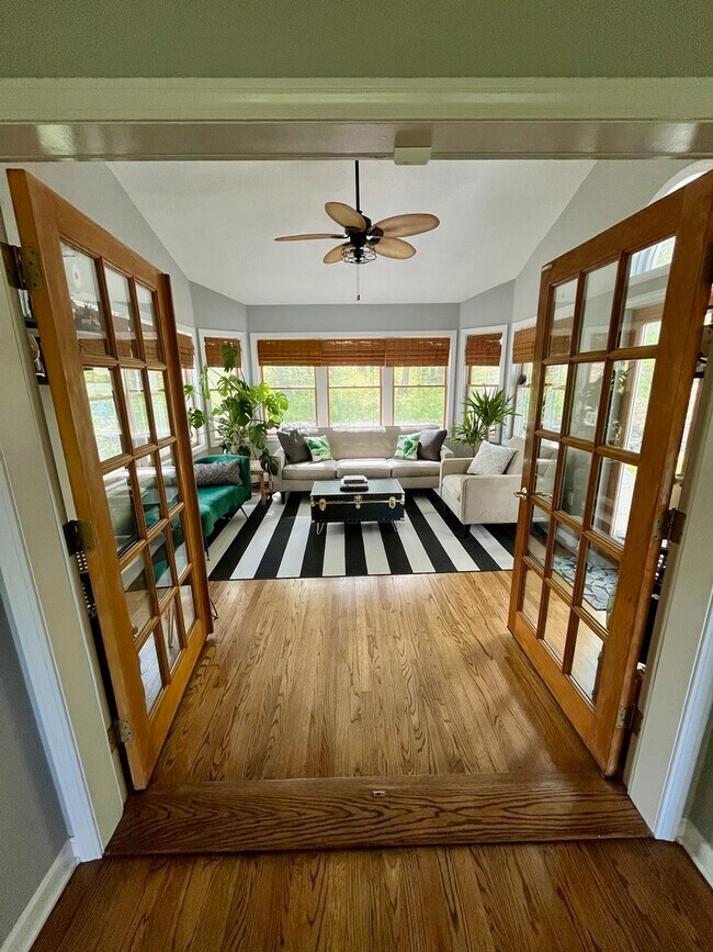 10 Shady Ln Rental House Rental in Norwich, CT