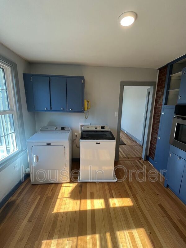 Photo - 144 Chestnut St