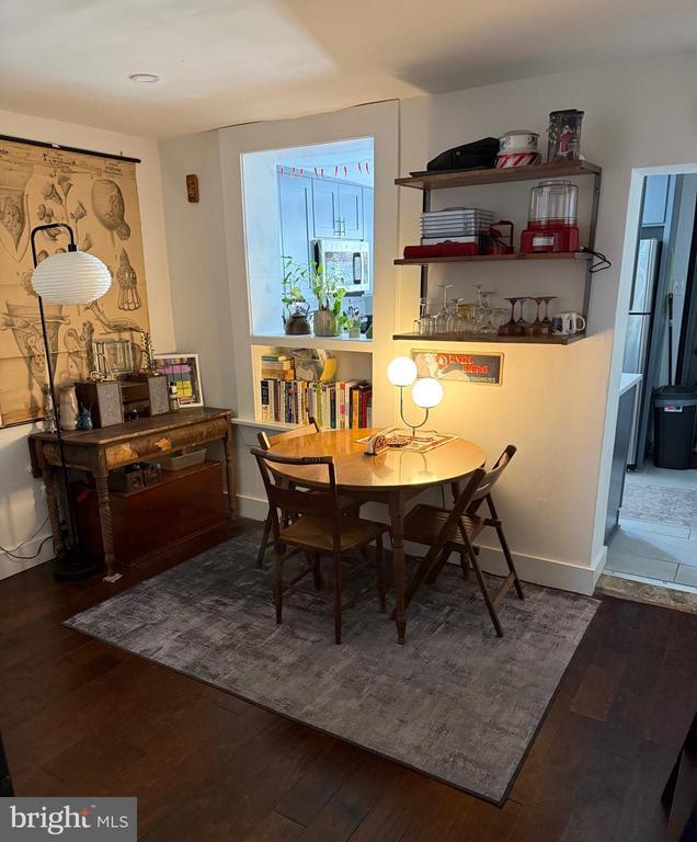 Photo - 2165 E Dauphin St