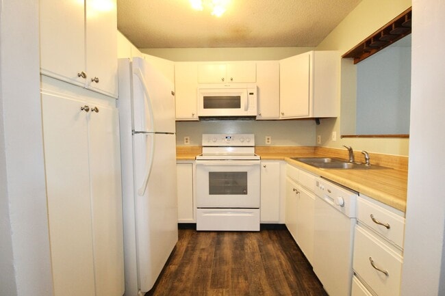 Photo - 1340 Hunters Rd