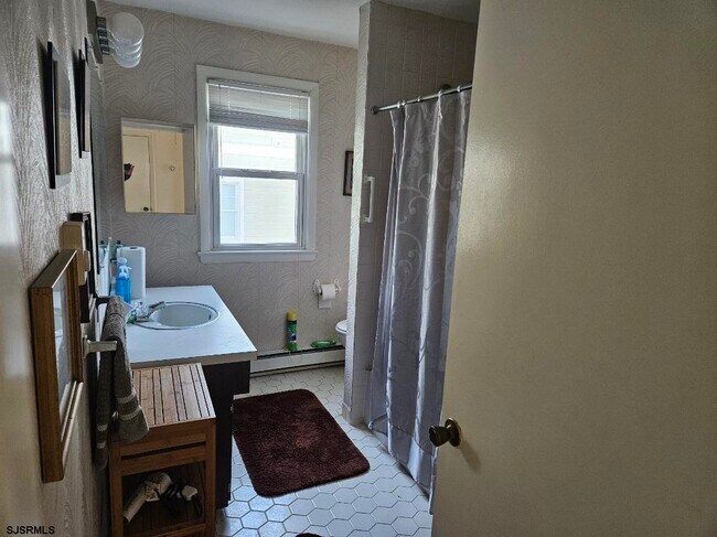 Photo - 210 N Surrey Ave