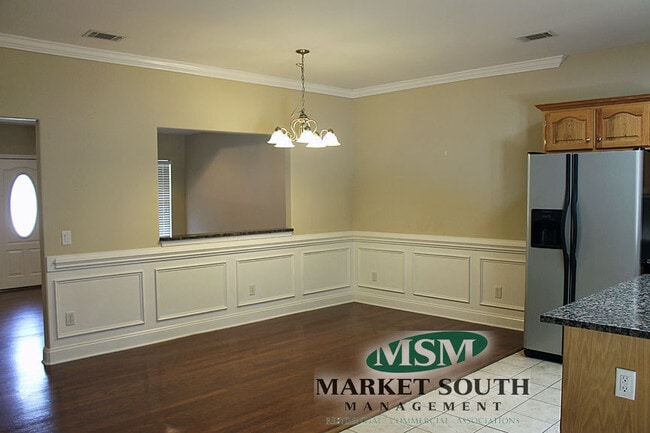 116 Live Oak St