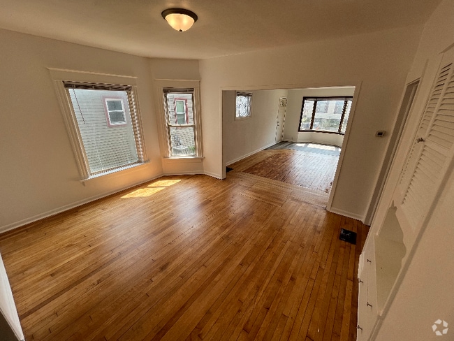 Building Photo - 2408 W High St Unit 1 Rental