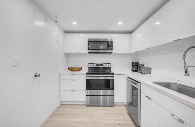 Photo - 4001 S Ocean Dr Unit 7K