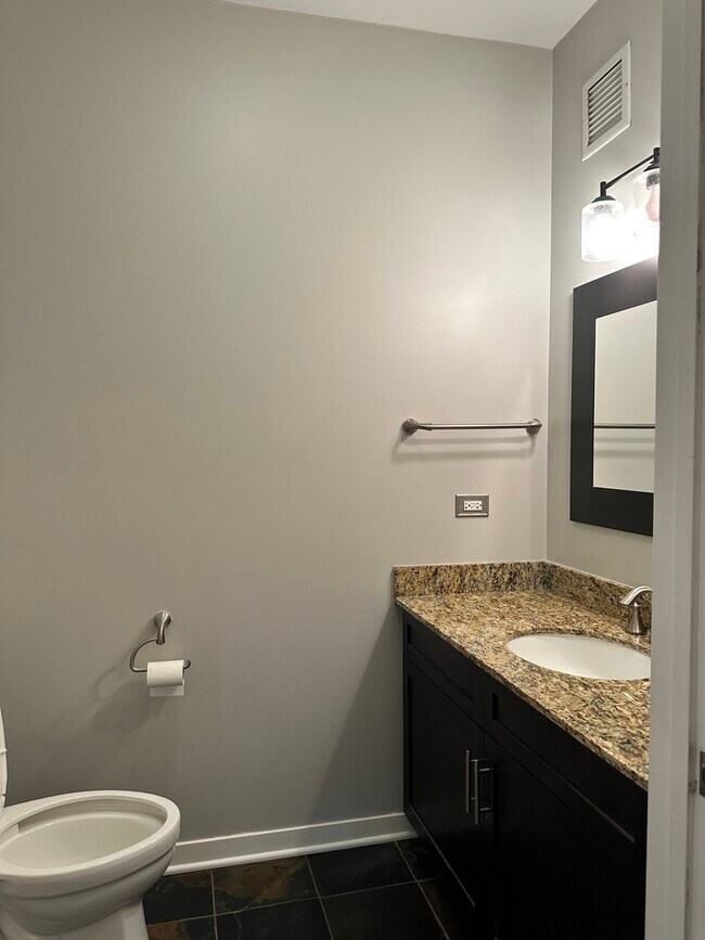 Photo - 757 N Orleans St