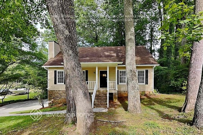 Building Photo - 2440 Bob Bettis Rd