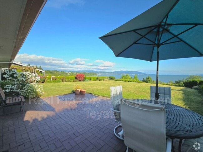 Building Photo - 3921 Cliffside Dr Rental