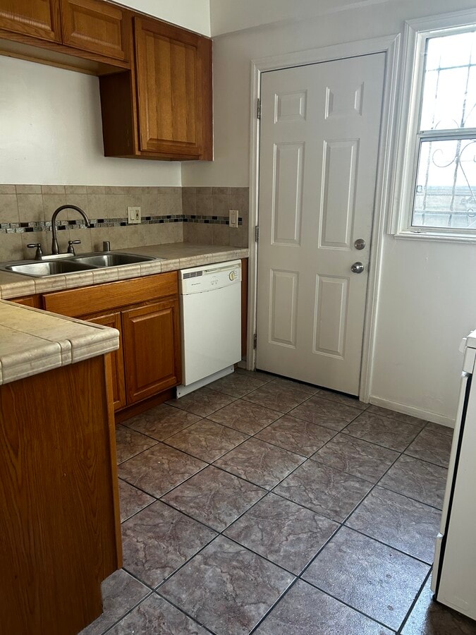 Photo - 130 1/2 N Orlando Ave Unit 130 1-2