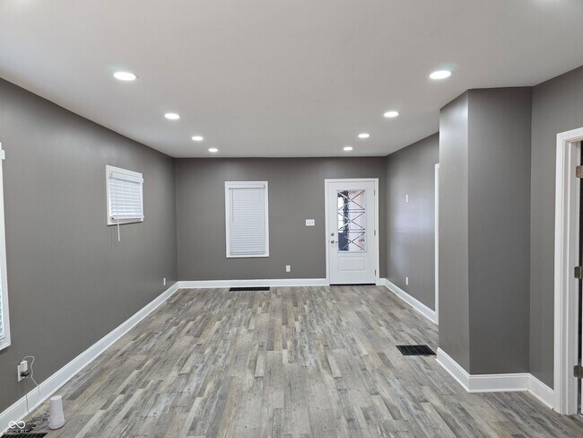 Photo - 2035 S Pennsylvania St