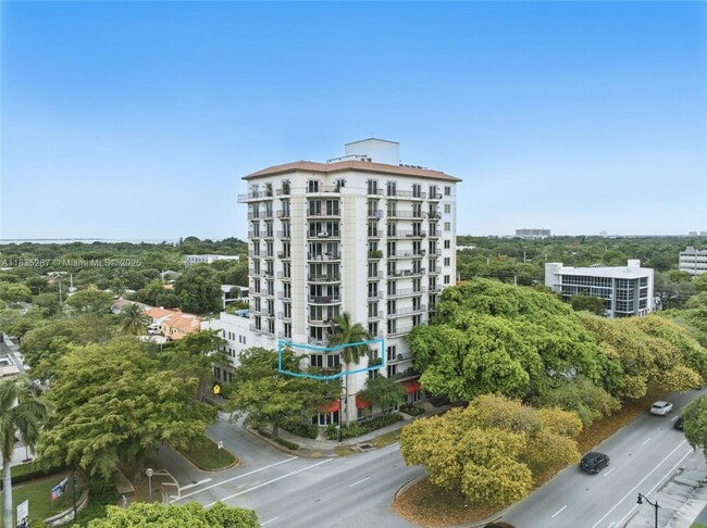 Photo - 2701 SW 3rd Ave Unidad 303 Rental