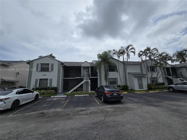 Building Photo - 1024 S Independence Dr Unit 1024E