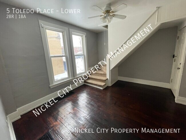 Photo - 5 Toledo Pl Unit Lower