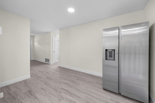 Photo - 2225 Aldridge Ave