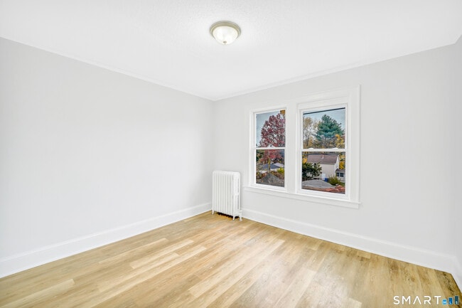 Photo - 1040 Capitol Ave