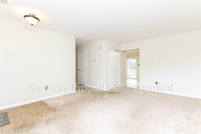 Photo - 197 Lake Dr