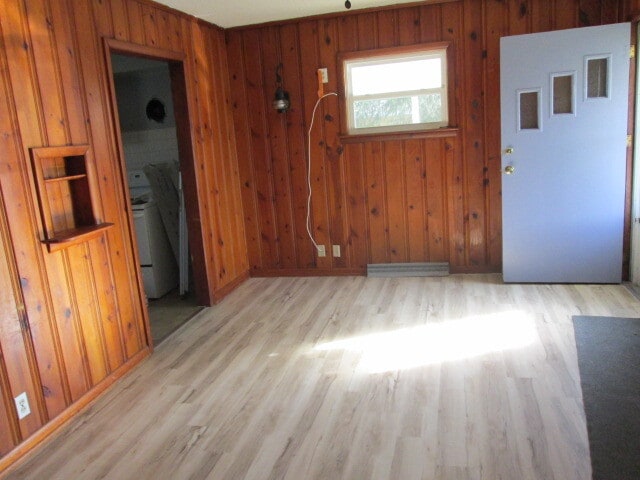 SALA DE ESTAR - 706 S Rollins St